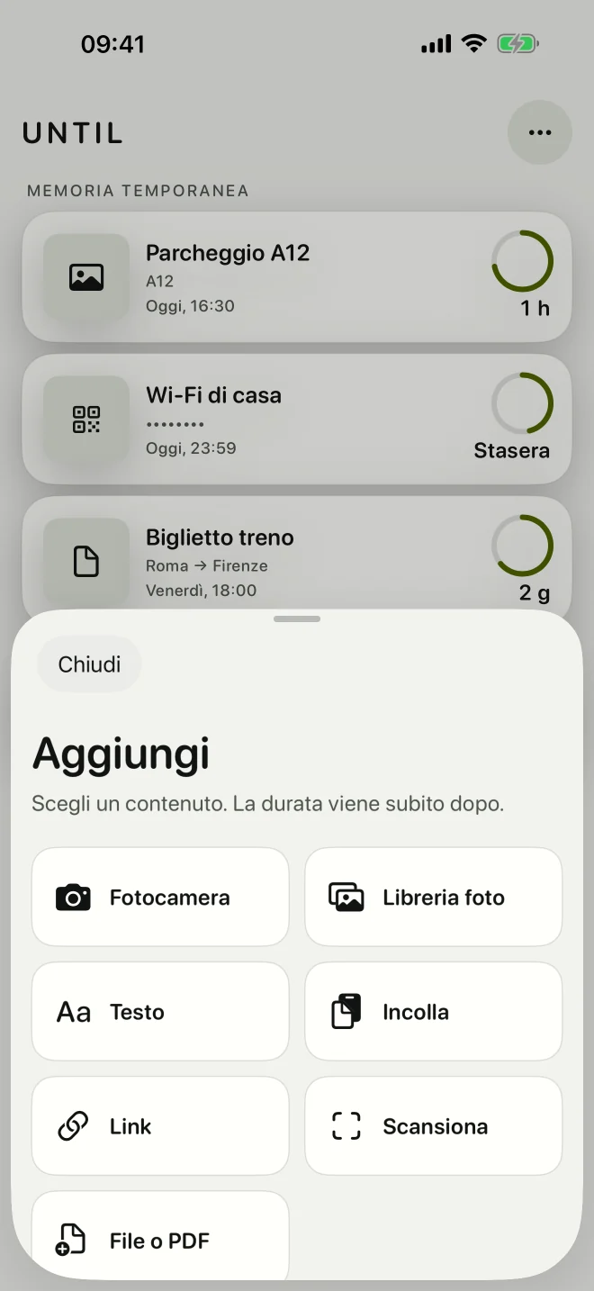 Pannello Aggiungi di UNTIL con opzioni per fotocamera, foto, testo, incolla, link, scansione e file.